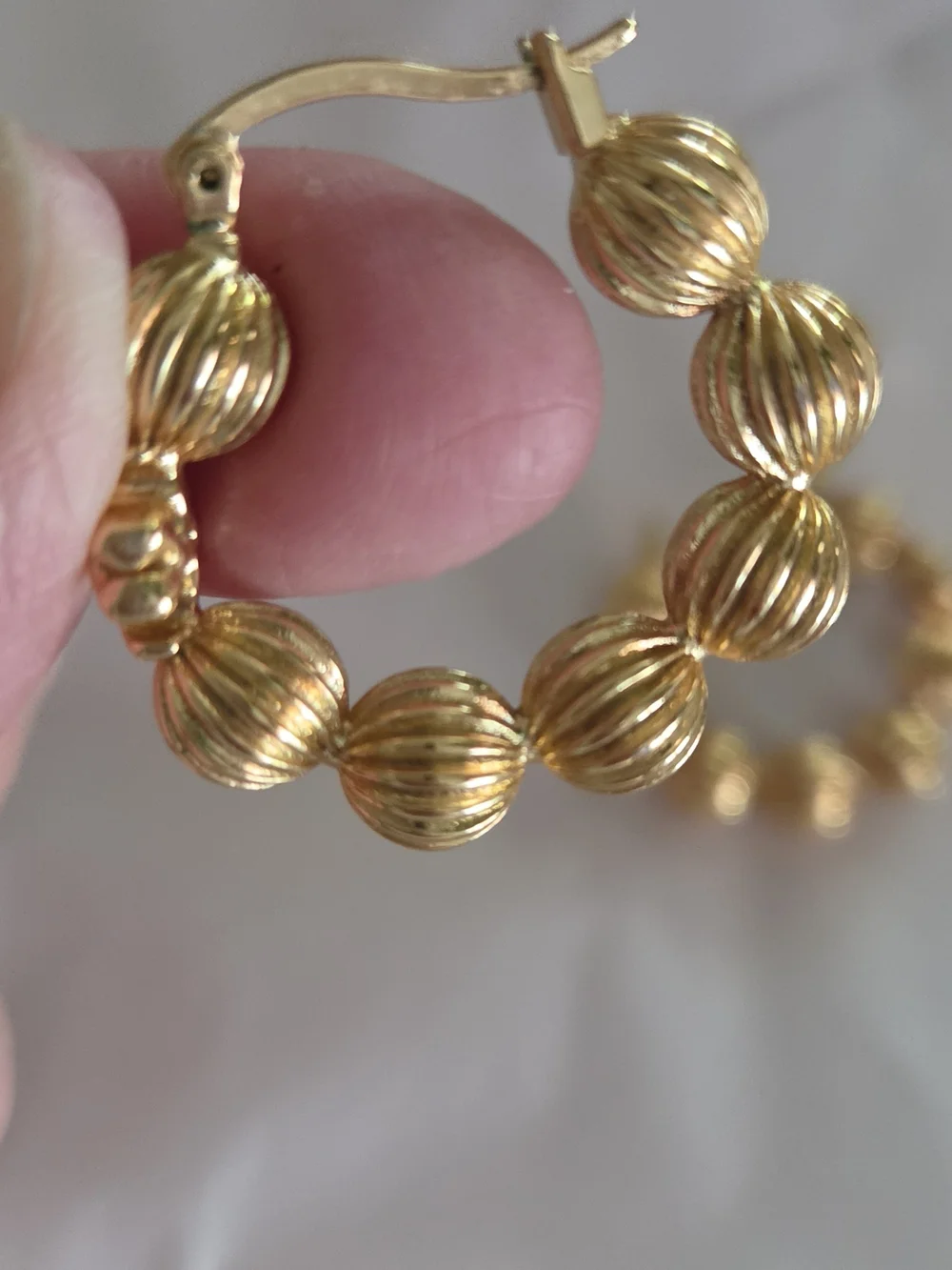 Tory Burch Roxanne Bead Hoop EUC